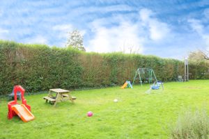 Photo 16- click for photo gallery